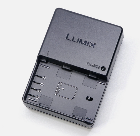Panasonic DMW-BTC10 Battery Charger
